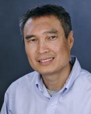 Roberto De Guzman